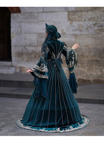 Işıltılı Boncuk Detaylı Bindallı