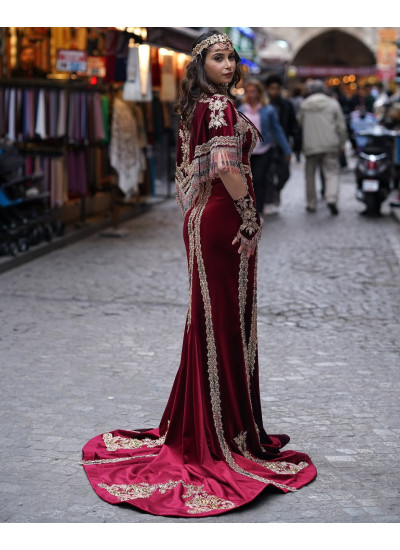  Taş İşlemeli Straplez Balık Model Bindallı