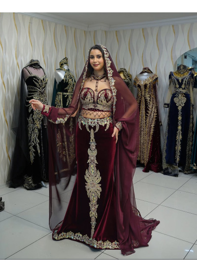 Hint Model Pelerinli Straplez Bindallı