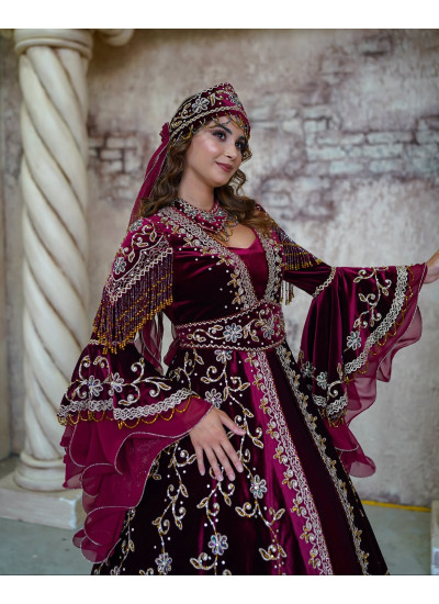 Boncuk Detaylı Çiçekli Kaftan Model Bindallı